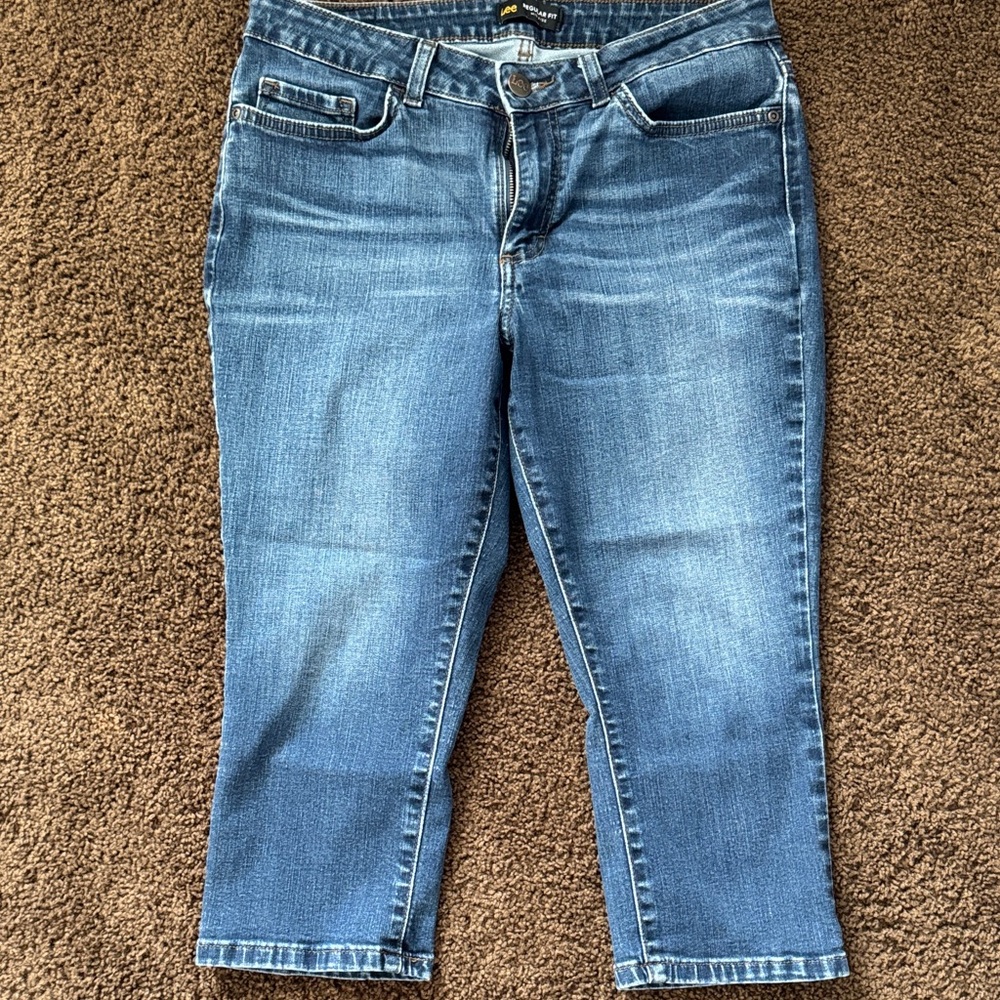Lee Blue Capri Jeans